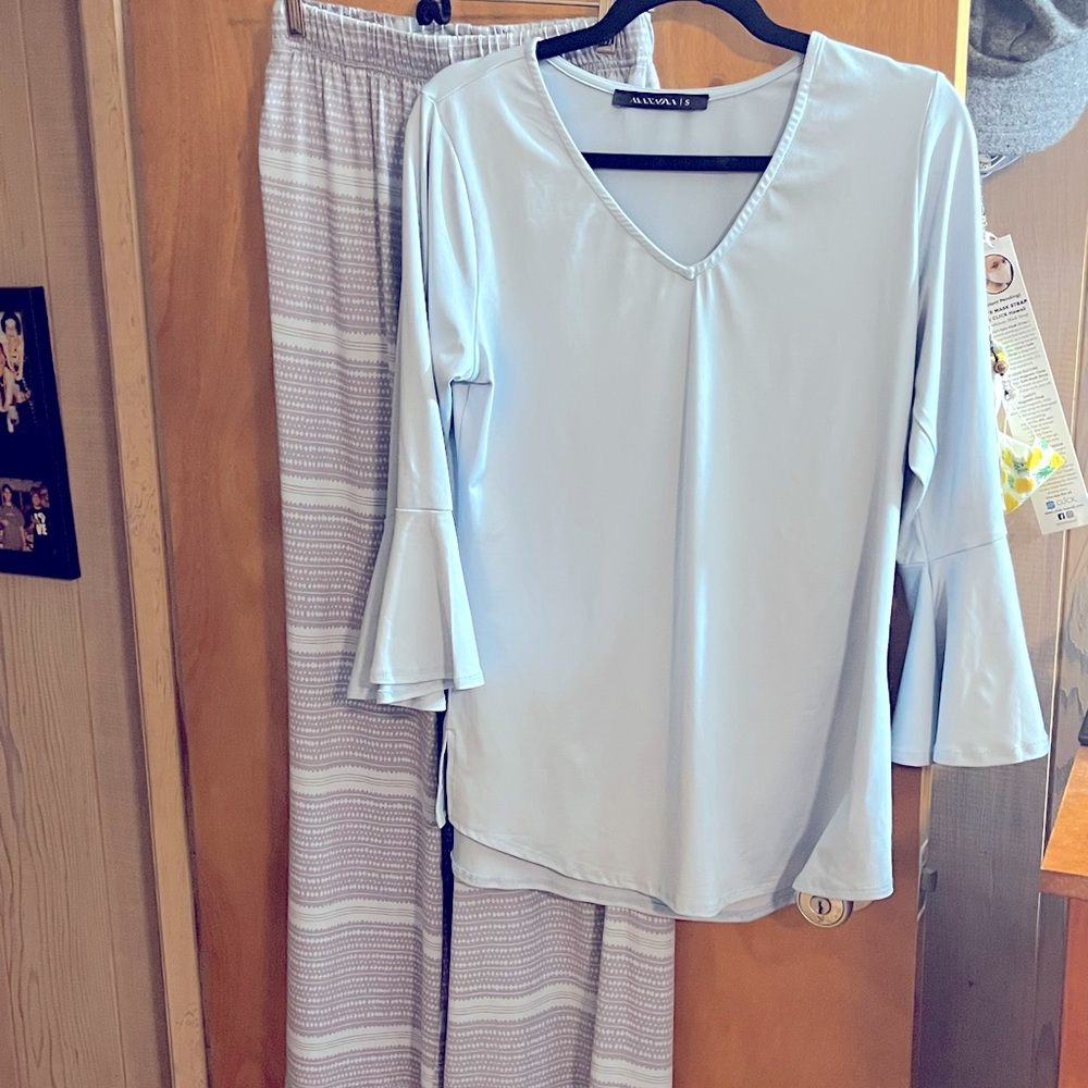 Manaola lounge wear